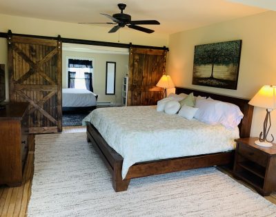 The Farmhouse, 2 miles from Colgate