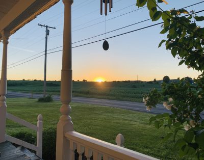 The Farmhouse, 2 miles from Colgate