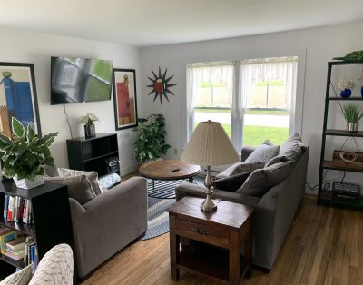 The Farmhouse, 2 miles from Colgate