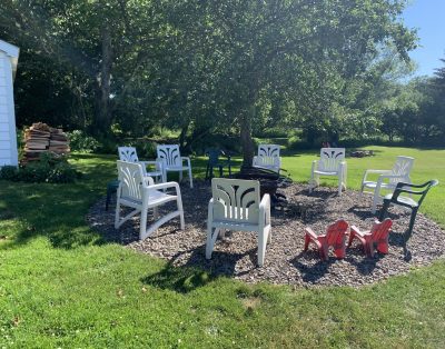 The Farmhouse, 2 miles from Colgate